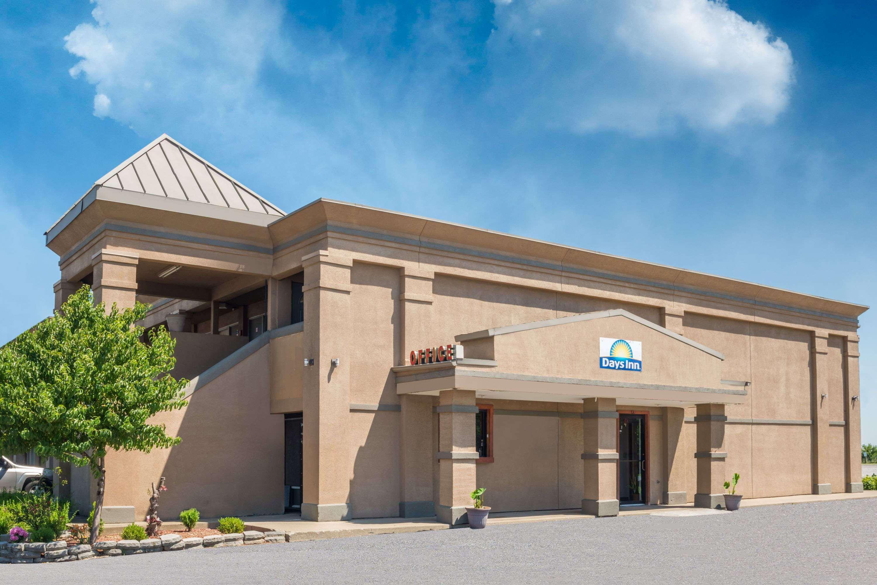 Days Inn By Wyndham Mt. Sterling Mount Sterling Exterior photo